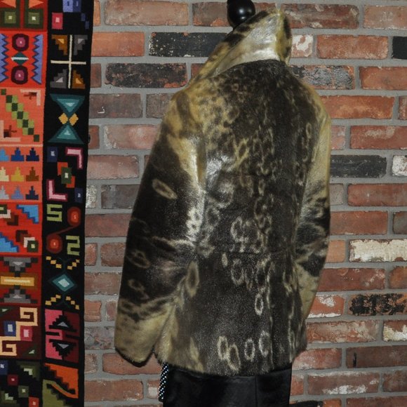 Tailored Golden Ivory Spotted Brown Car Coat Winter Jacket. Seal Skin - Picture 5 of 11